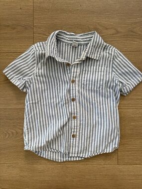 Old navy toddler boy button down light blue stripe